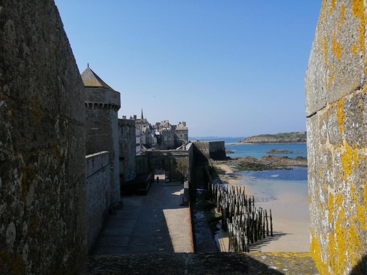 Appartement Saint-Malo 800M De La Plage Exterior photo